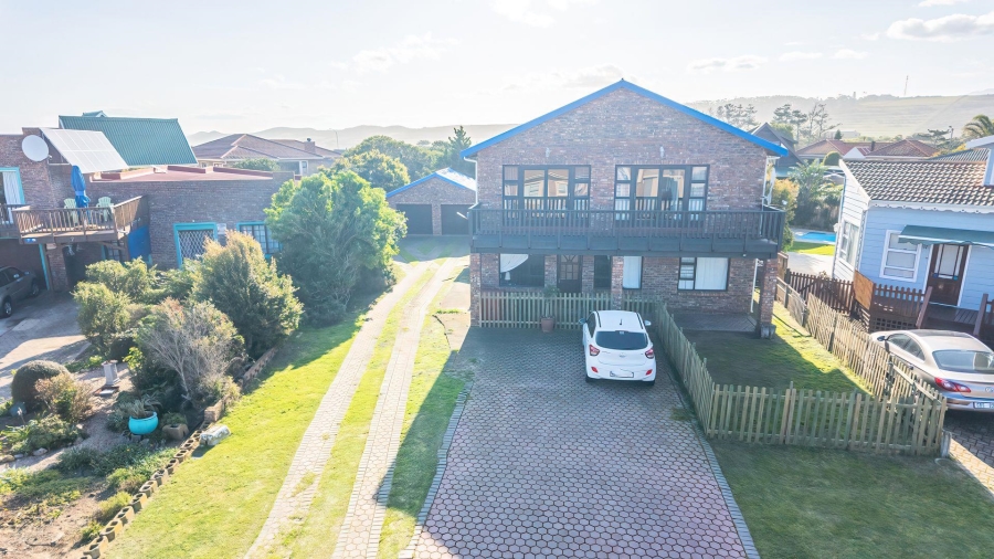 6 Bedroom Property for Sale in Tergniet Western Cape
